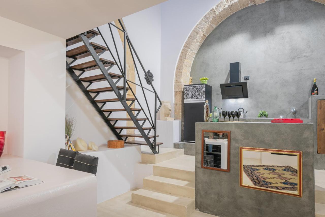 シラクーサCasa Teia, Exclusive Loft In Ortigiaアパートメント エクステリア 写真